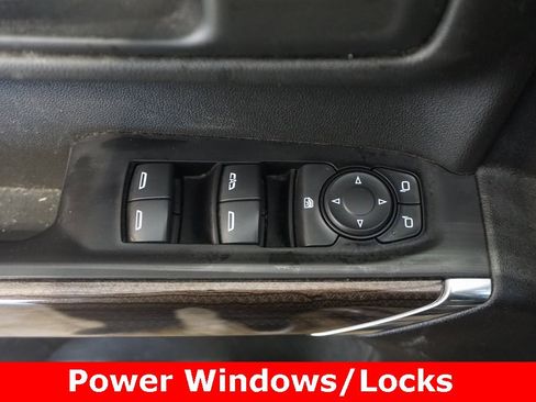 Used 2022 Chevrolet Silverado 1500 LT Trail Boss w/ Convenience Package II image 5