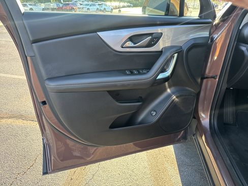Used 2023 Chevrolet Blazer LT image 15