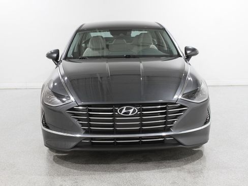 Certified 2022 Hyundai Sonata SE image 2
