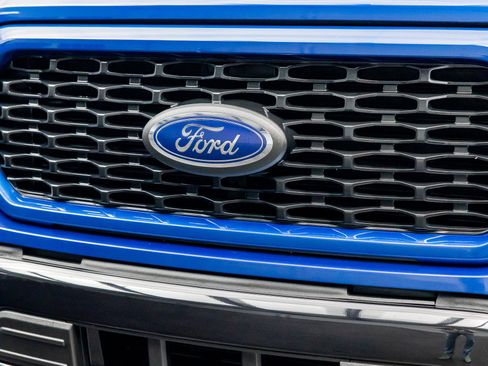 Used 2023 Ford F150 XLT w/ Equipment Group 302A High image 4