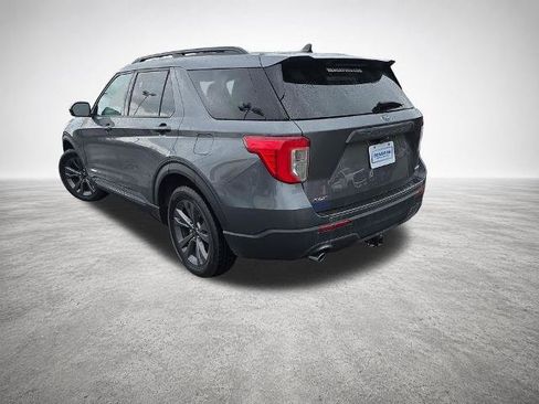 Certified 2023 Ford Explorer XLT w/ Equipment Group 202A AWD/4WD image 6