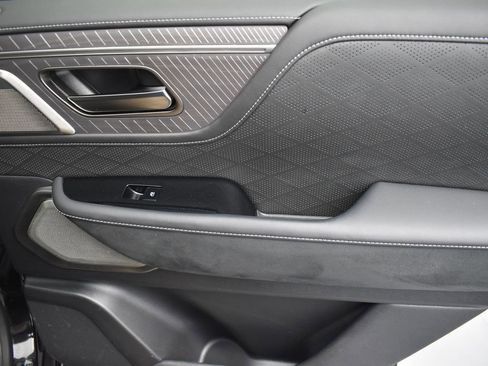 Used 2025 INFINITI QX80 Autograph w/ Autograph Exterior Package image 33