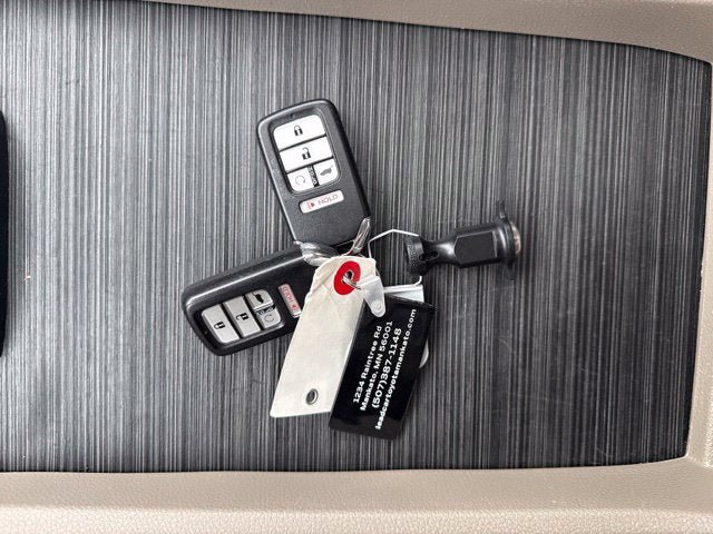 Used 2018 Honda Pilot Elite image 44