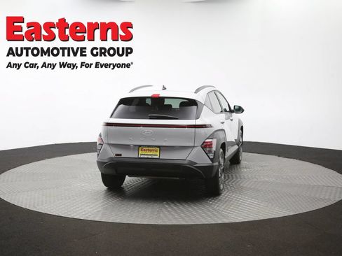 Used 2025 Hyundai Kona SEL FWD image 37