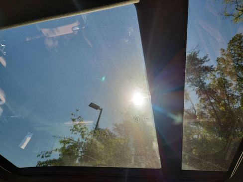 Used 2026 Land Rover Defender 110 S AWD/4WD image 25