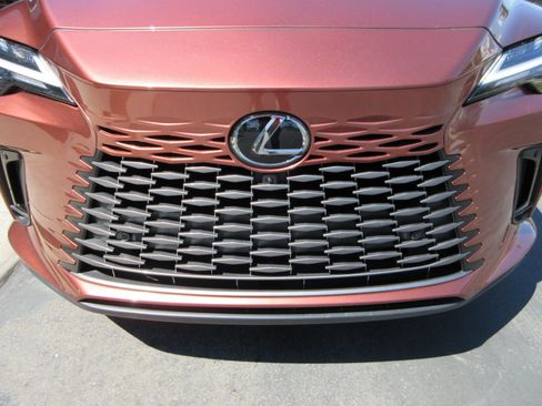 Used 2023 Lexus RX 350 Premium Plus w/ Cold Area Package AWD/4WD image 15