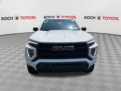 Used 2024 GMC Canyon Elevation w/ Elevation Premium Package AWD/4WD image 2