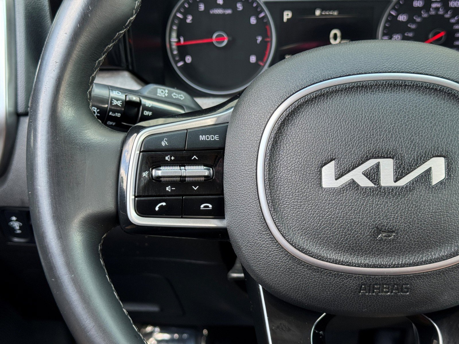 Used 2022 Kia Sorento EX w/ Panoramic Sunroof Package FWD image 20