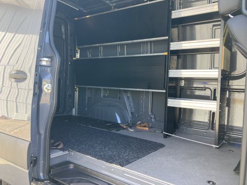 Used 2024 Mercedes-Benz Sprinter 2500 image 18