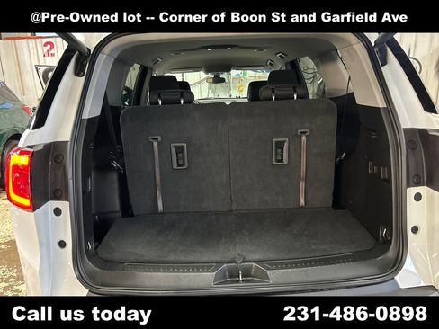 Used 2019 GMC Acadia SLE w/ Driver Alert Package I AWD/4WD image 18