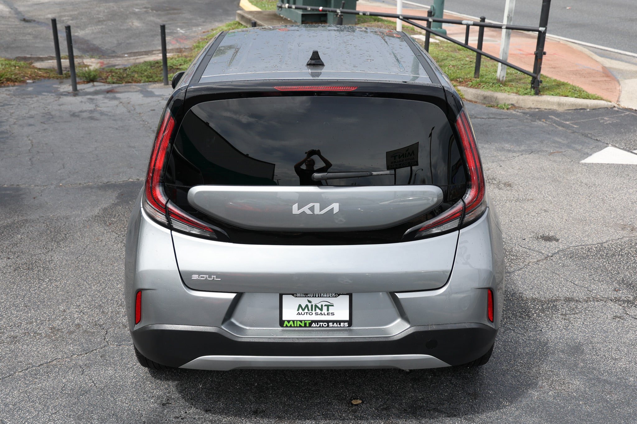 Used 2025 Kia Soul S FWD image 13
