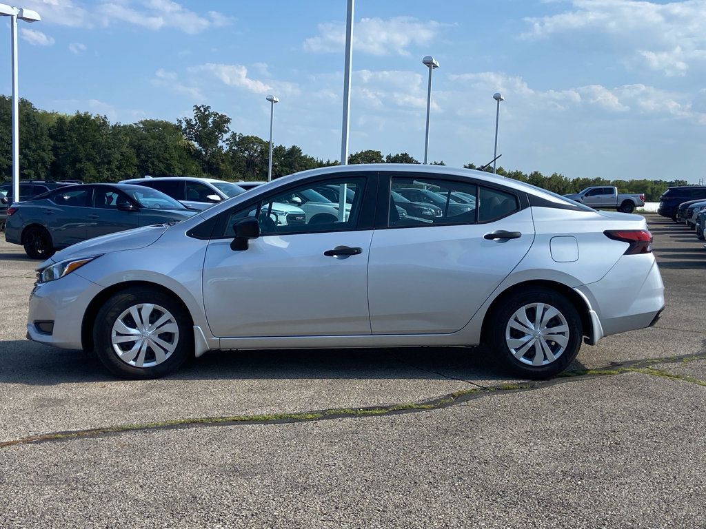 Used 2024 Nissan Versa S w/ Trunk Package FWD image 4