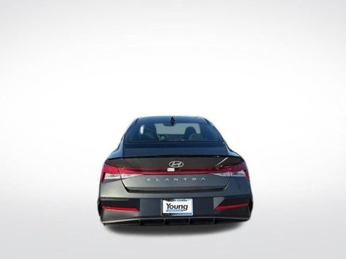 New 2026 Hyundai Elantra SEL Sport Premium FWD image 7