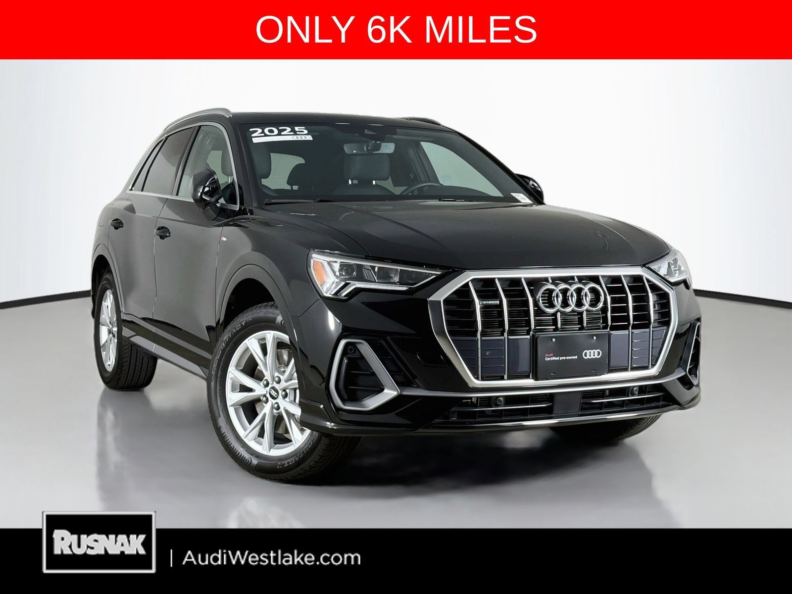 Certified 2025 Audi Q3 2.0T Premium w/ Convenience Package AWD/4WD image 1