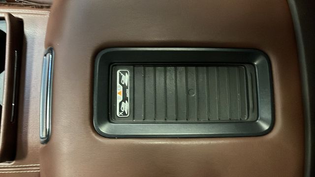 Used 2019 Chevrolet Suburban Premier AWD/4WD image 20