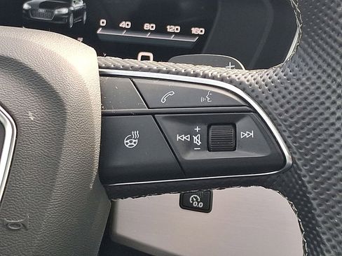 Used 2022 Audi A5 2.0T Premium Plus w/ Premium Plus image 18