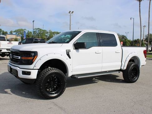 Used 2025 Ford F150 XLT w/ Equipment Group 301A Standard AWD/4WD image 5