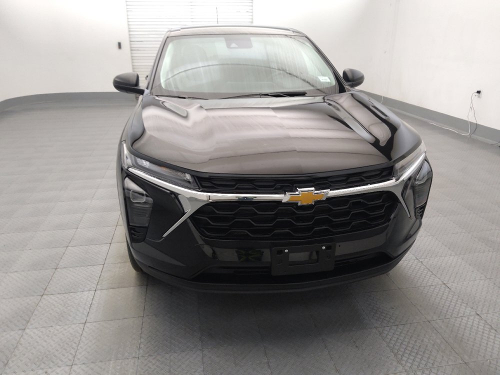 Used 2024 Chevrolet Trax LS FWD image 14