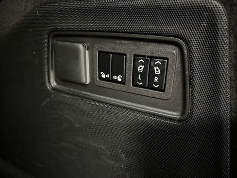 Used 2023 Cadillac Escalade Sport image 56