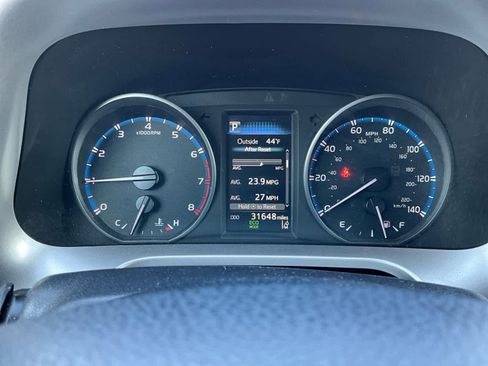 Used 2017 Toyota RAV4 LE w/ All Weather Liner Package image 19