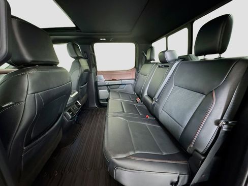 Used 2022 Ford F150 Lariat image 19