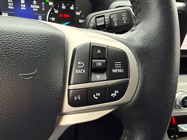 Used 2022 Ford Explorer XLT w/ Equipment Group 202A AWD/4WD image 21