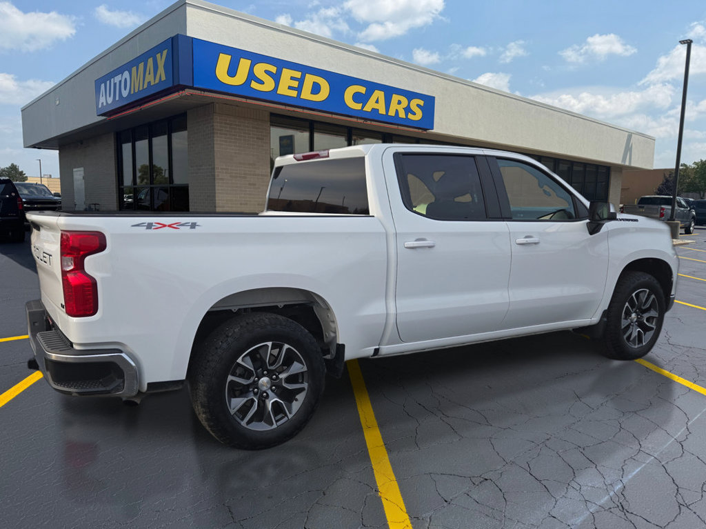 Used 2024 Chevrolet Silverado 1500 LT AWD/4WD image 5