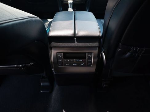 Used 2023 Lexus GX 460 Luxury w/ Off Road Package AWD/4WD image 33