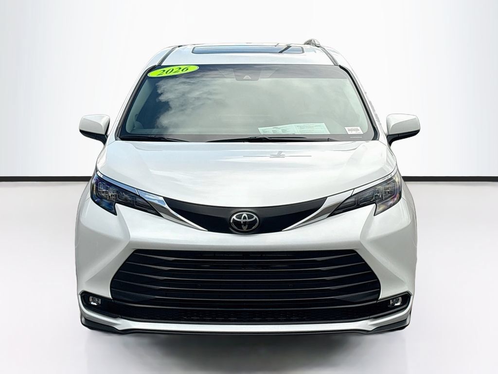 Certified 2026 Toyota Sienna XLE FWD image 2
