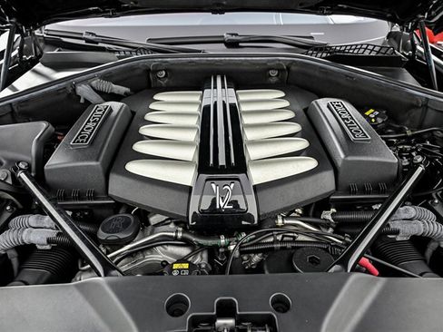 Used 2018 Rolls-Royce Wraith RWD image 12