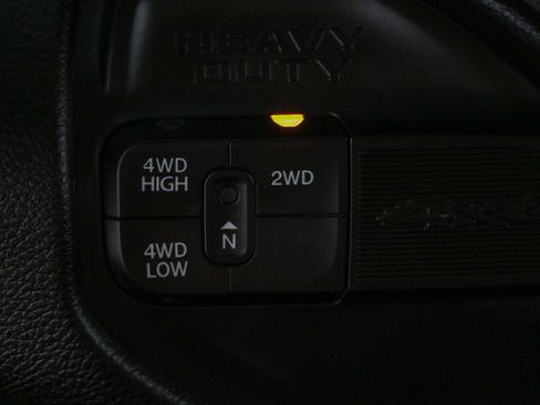 Used 2024 RAM 3500 Big Horn image 23