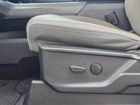 Used 2024 Ford F150 XLT w/ Mobile Office Package image 22