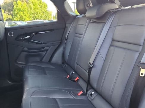 Used 2025 Land Rover Range Rover Evoque S AWD/4WD image 6