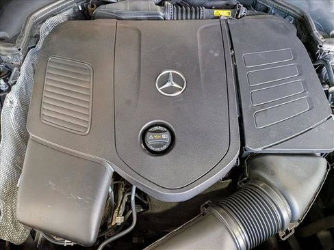 Used 2023 Mercedes-Benz C 300 Sedan image 21