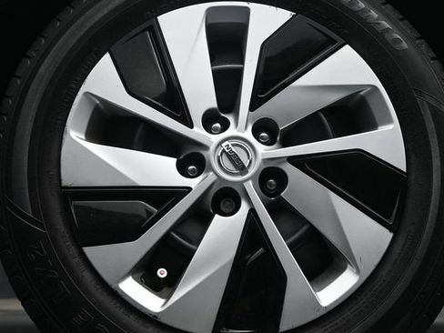 Used 2020 Nissan Altima 2.5 S FWD image 9