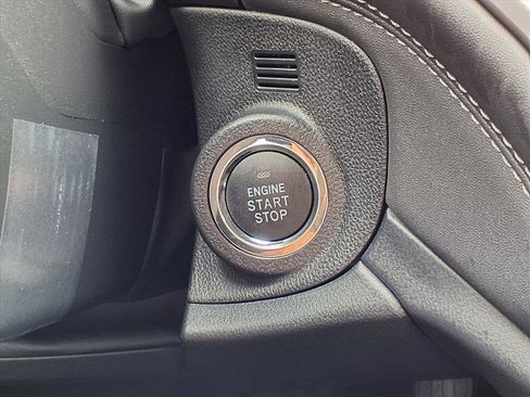 Certified 2025 Subaru Outback Premium image 11