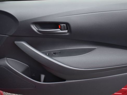 Certified 2025 Toyota Corolla LE w/ LE Premium Package FWD image 24