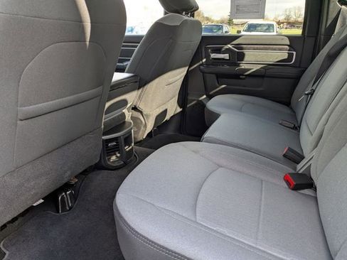 Used 2024 RAM 2500 Big Horn image 27