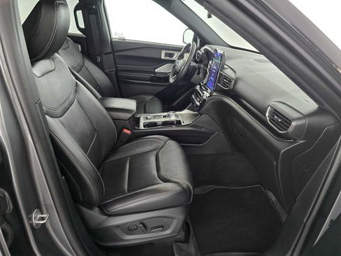 Used 2021 Ford Explorer ST w/ Equipment Group 401A AWD/4WD image 11