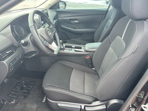 Used 2024 Nissan Sentra SV w/ All-Weather Package image 9