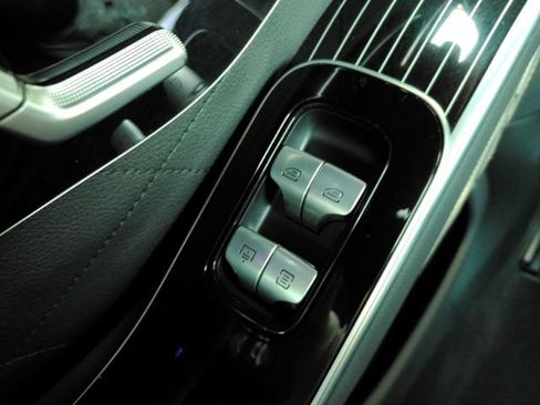 Used 2022 Mercedes-Benz S 580 4MATIC Sedan image 39