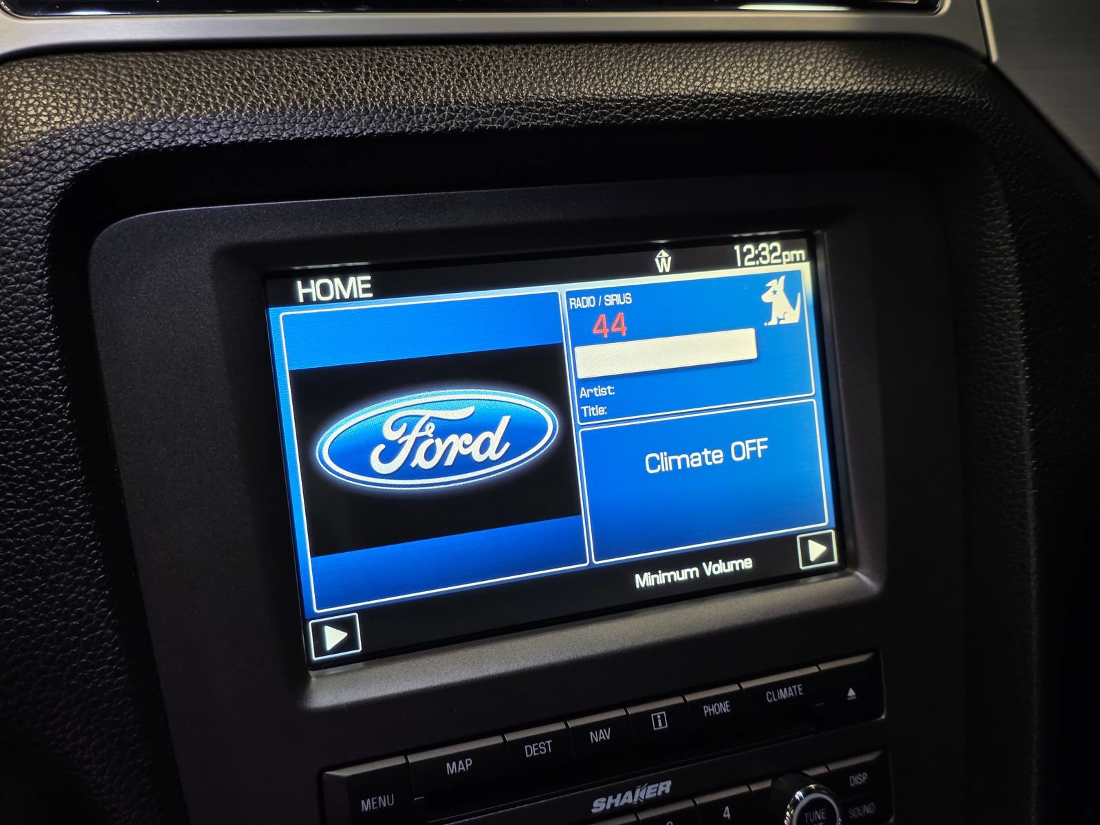 Used 2013 Ford Mustang GT Premium w/ Electronics Pkg RWD image 30
