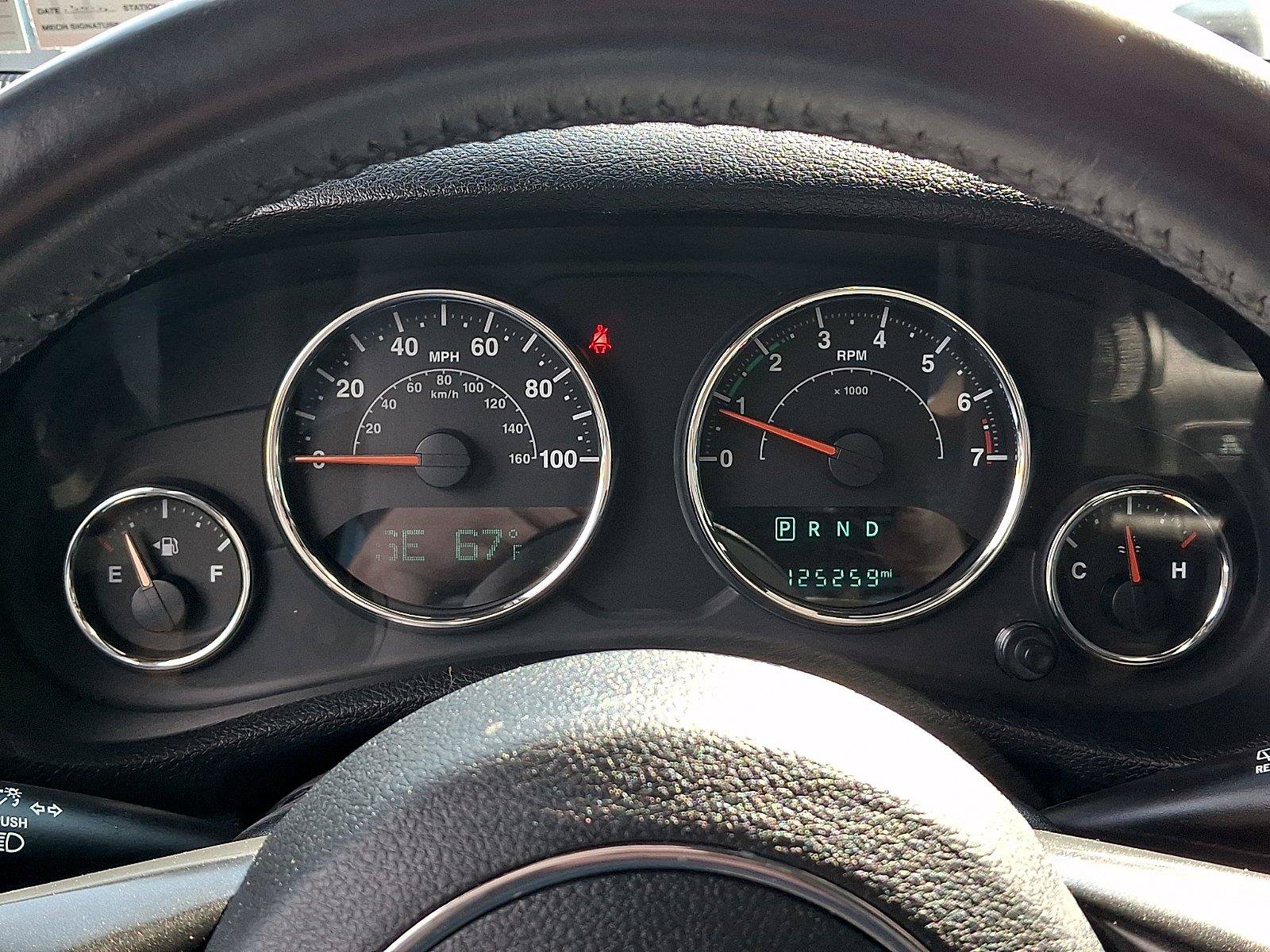 Used 2017 Jeep Wrangler Unlimited Sahara AWD/4WD image 20