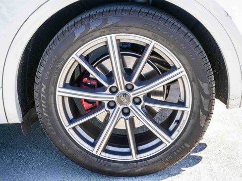 Used 2023 Audi SQ5 Premium Plus w/ Premium Plus Package image 10