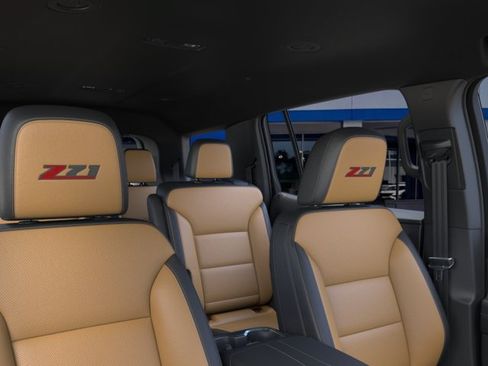 New 2027 Chevrolet Traverse Z71 w/ Driver Confidence Package AWD/4WD image 24