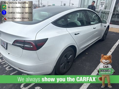 Used 2023 Tesla Model 3 Standard Range image 6