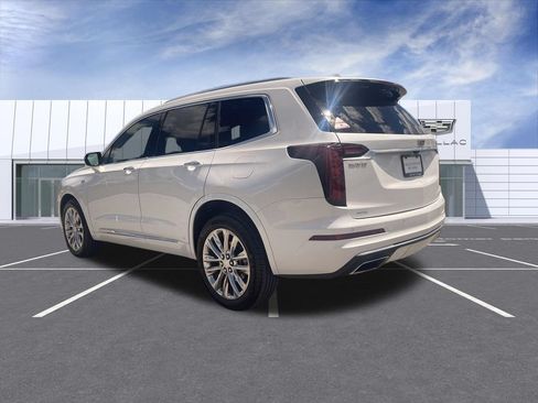Certified 2023 Cadillac XT6 Premium Luxury w/ LPO, Floor Liner Package AWD/4WD image 6