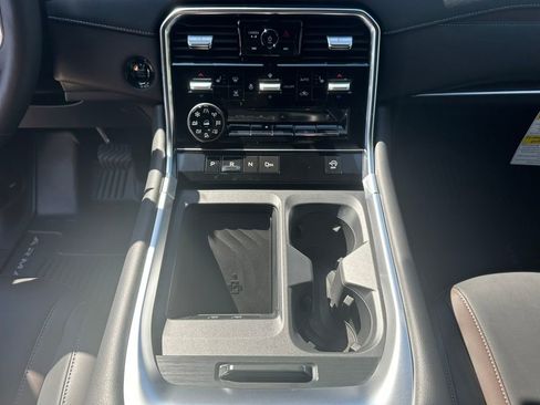 New 2026 Nissan Armada SL w/ Captain's Chari Seat Package image 18