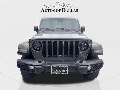 Used 2023 Jeep Wrangler Altitude image 3