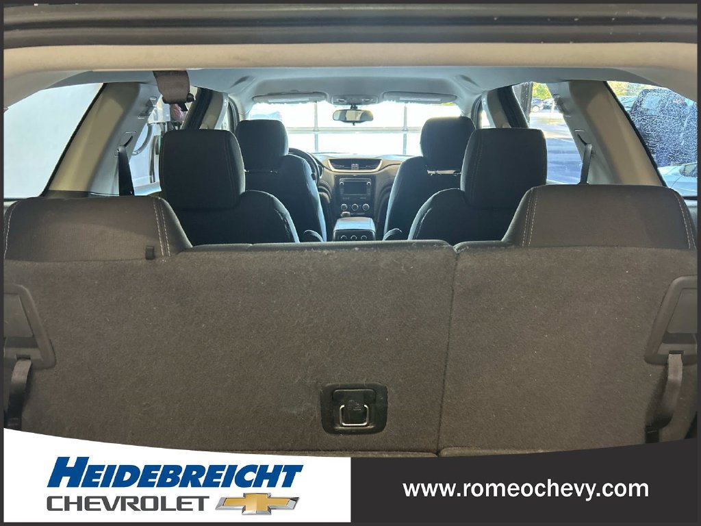 Used 2017 Chevrolet Traverse LT w/ Style and Technology Package AWD/4WD image 33